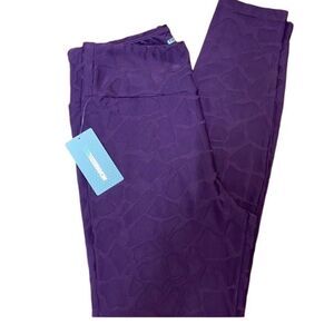 NWT Women’s nova sport purple patterned leggings size small